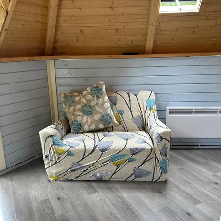 1Lochness Glam Lodges Inverness Exterior photo